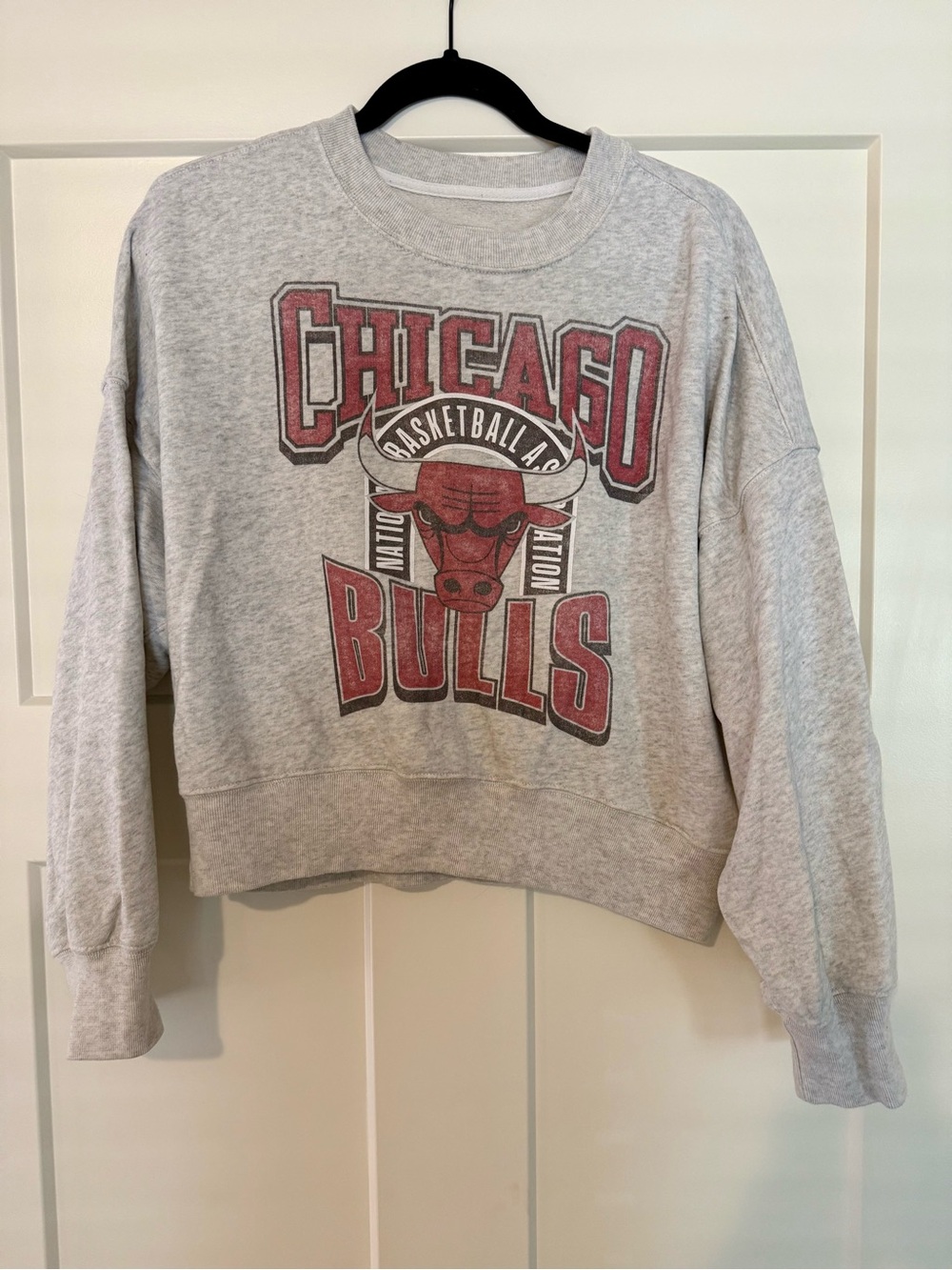 Abercrombie Chicago Bulls Gray Crewneck Sweatshirt with Red Logo